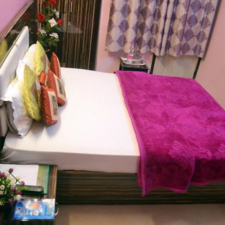 Yatri Guest House 뉴델리 외부 사진